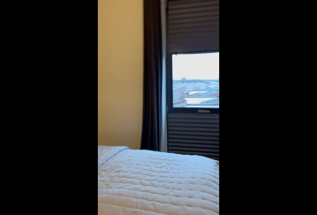 Double Room w/Private Bathroom Main Photo