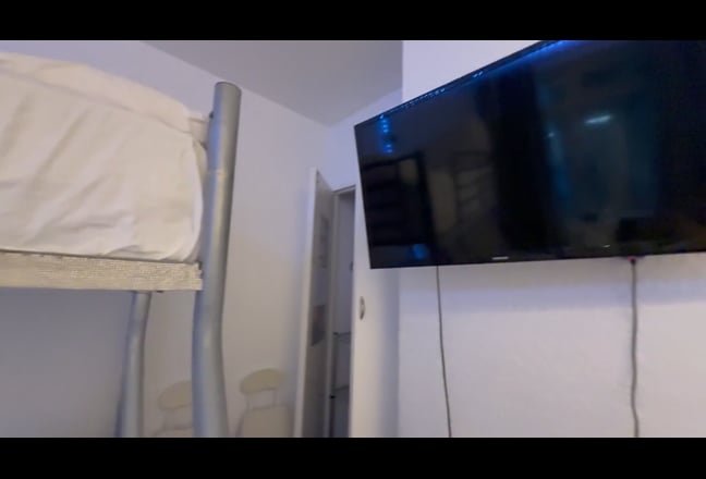 Room with bunk bed Main Photo