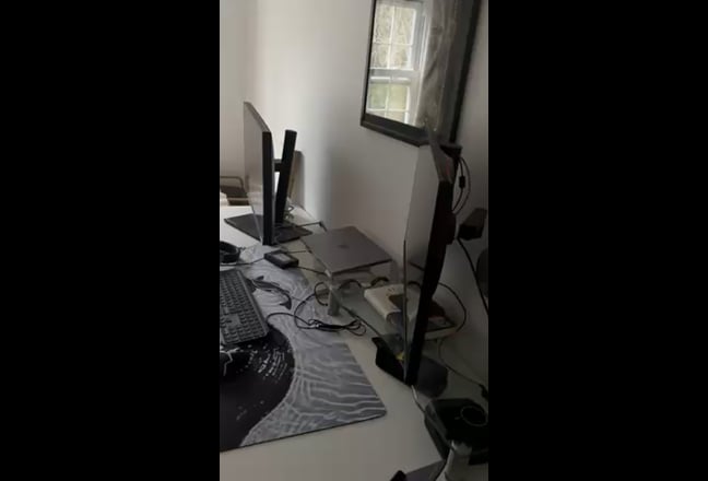 Double Room in Friendly Ealing House - &pound;580 + Bill Main Photo