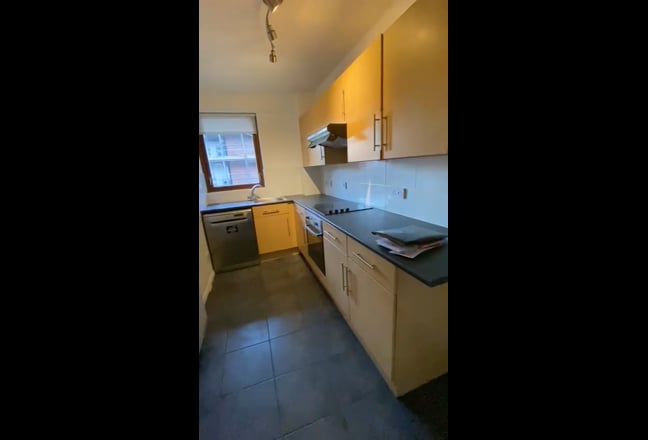 Double Room E1 Tower Hill Parking Main Photo