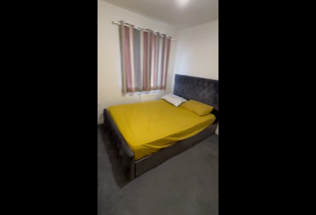 All bills included  Main Photo