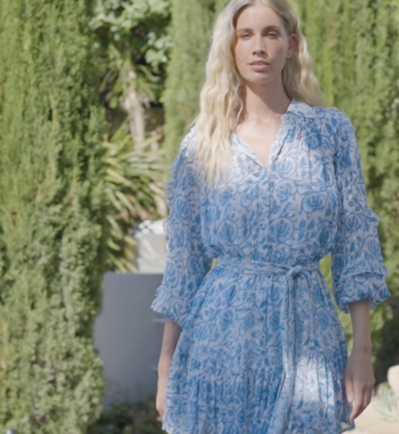 Vidéo: Robe Courte Babeth Bleue