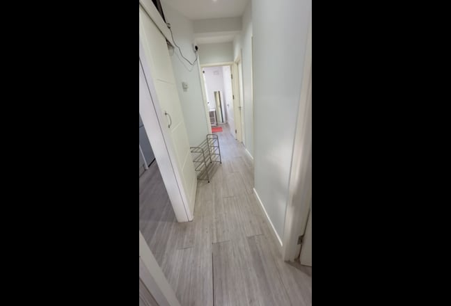 Just listed-Move today-1min Angel-15min Farringdon Main Photo