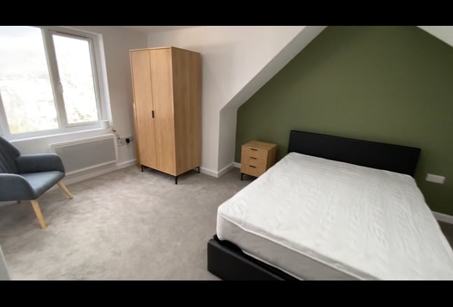 🔥Newly Refurb Double En-Suites - Clean & Fresh 🔥 Main Photo