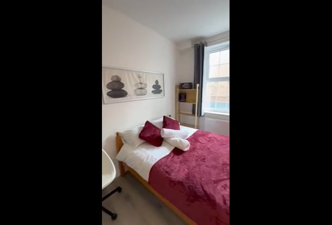 Newly Refurbished Studio Flat in Limehouse , E14  Main Photo