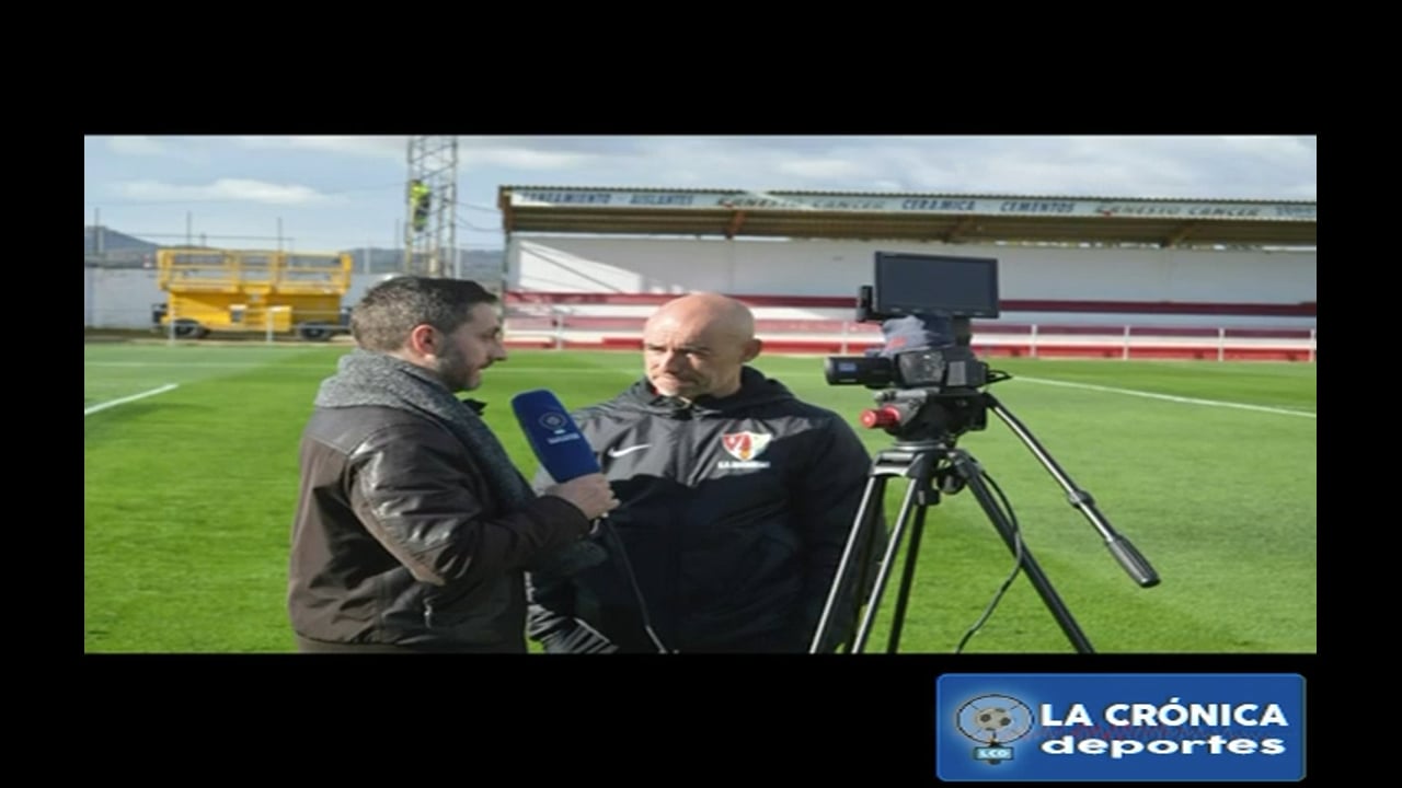 DANI MARTÍNEZ (Entrenador UD Barbastro) Cumple 150 partidos al frente del club y pasa a formar parte de la gran historia del equipo rojiblanco ¡ Felicidades Amigo !