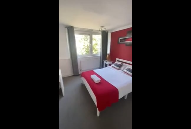 A double room in  fully furnished flat N7   Main Photo