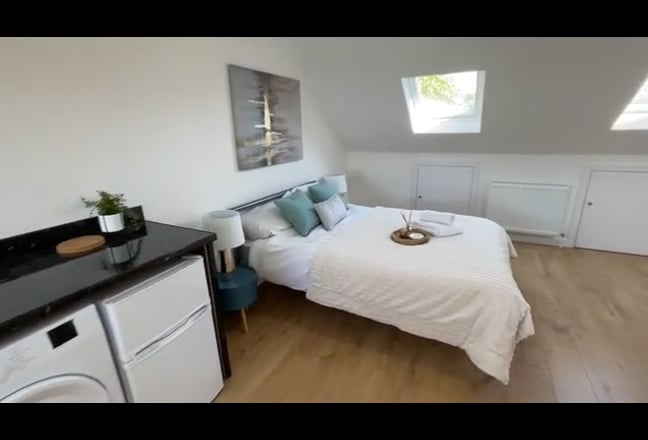 Massive Refurbished Studio | Bills Included  Main Photo