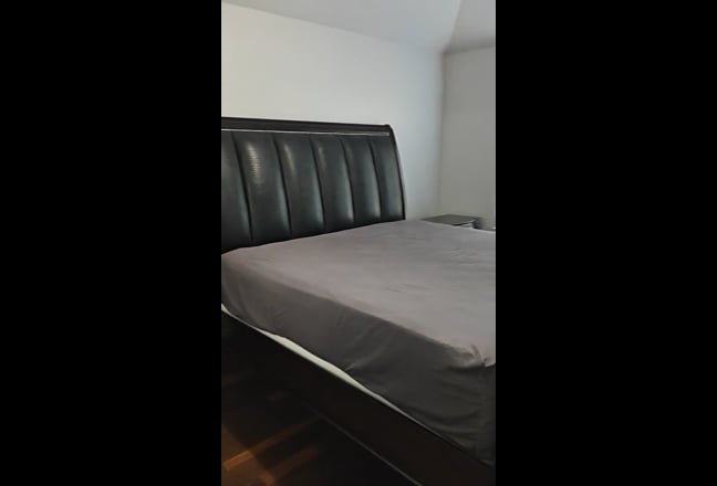 Master Bedroom Available Fully Furnished Main Photo