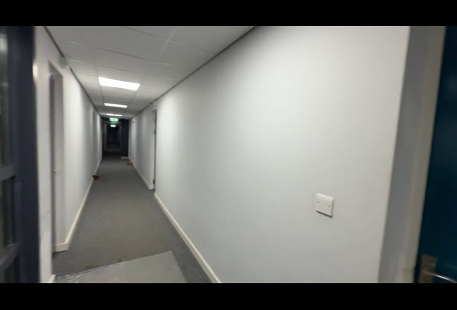 * Long or SHORT let * Opposite Emirates Stadium * Main Photo