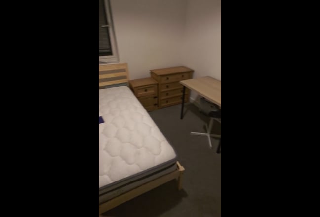 Double Room in 2 Bed Flat - Manchester City Centre Main Photo