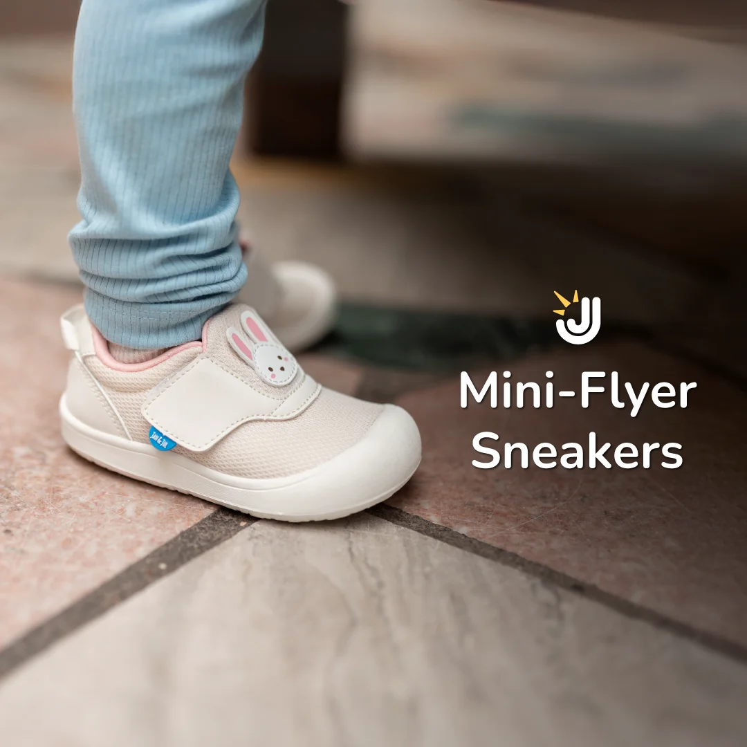 Mini-Flyer Toddler Sneakers | Cherries for Babies | Jan & Jul