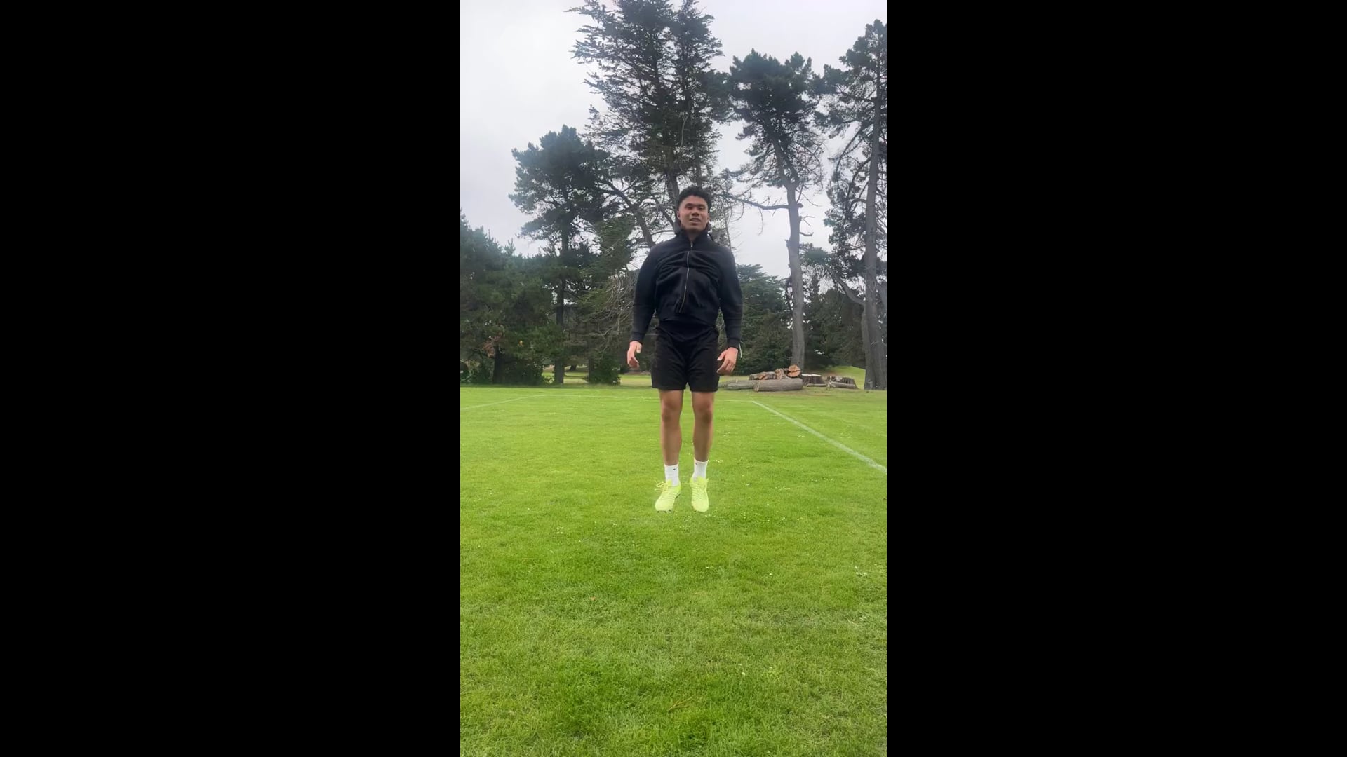 Watch Tahilanu  Tongamana's Vertical Jump: 18.5 inches