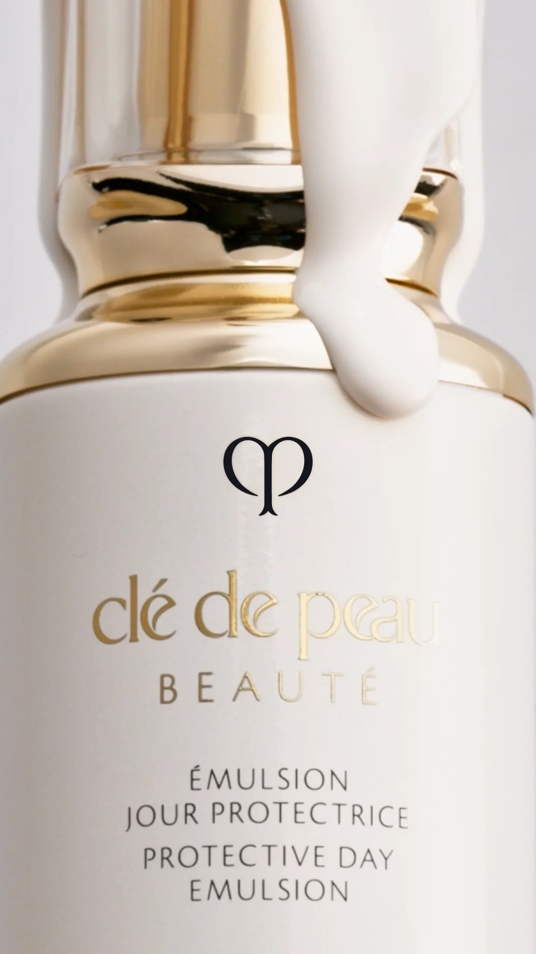 CLÉ DE PEAU BEAUTÉ KEY RADIANCE CARE — SHISEIDO CREATIVE