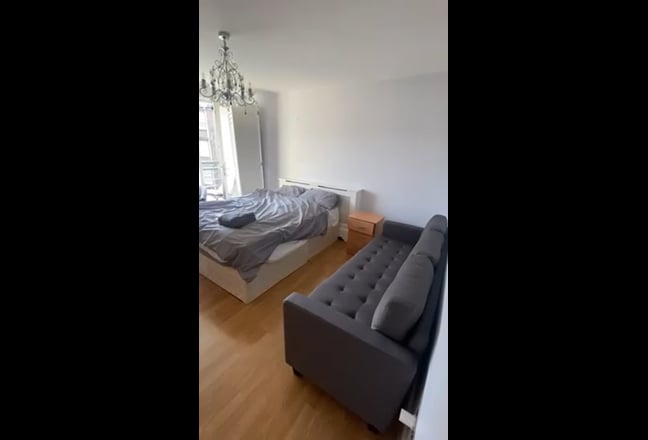 🗝️✨Large Double Room Kings Cross - Fast!✨🗝️ Main Photo