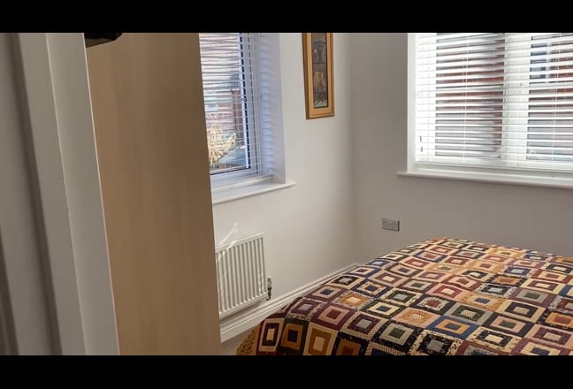 Immaculate double room to let Main Photo