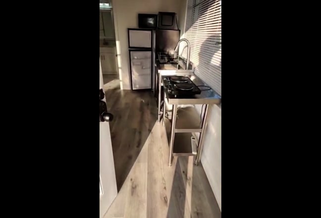 Private Studio in Tampa – No Security Deposit! Main Photo