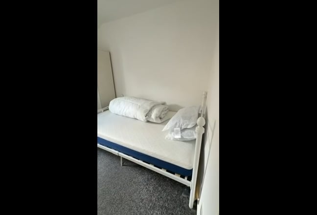 Cosy house. newly furnished  Main Photo