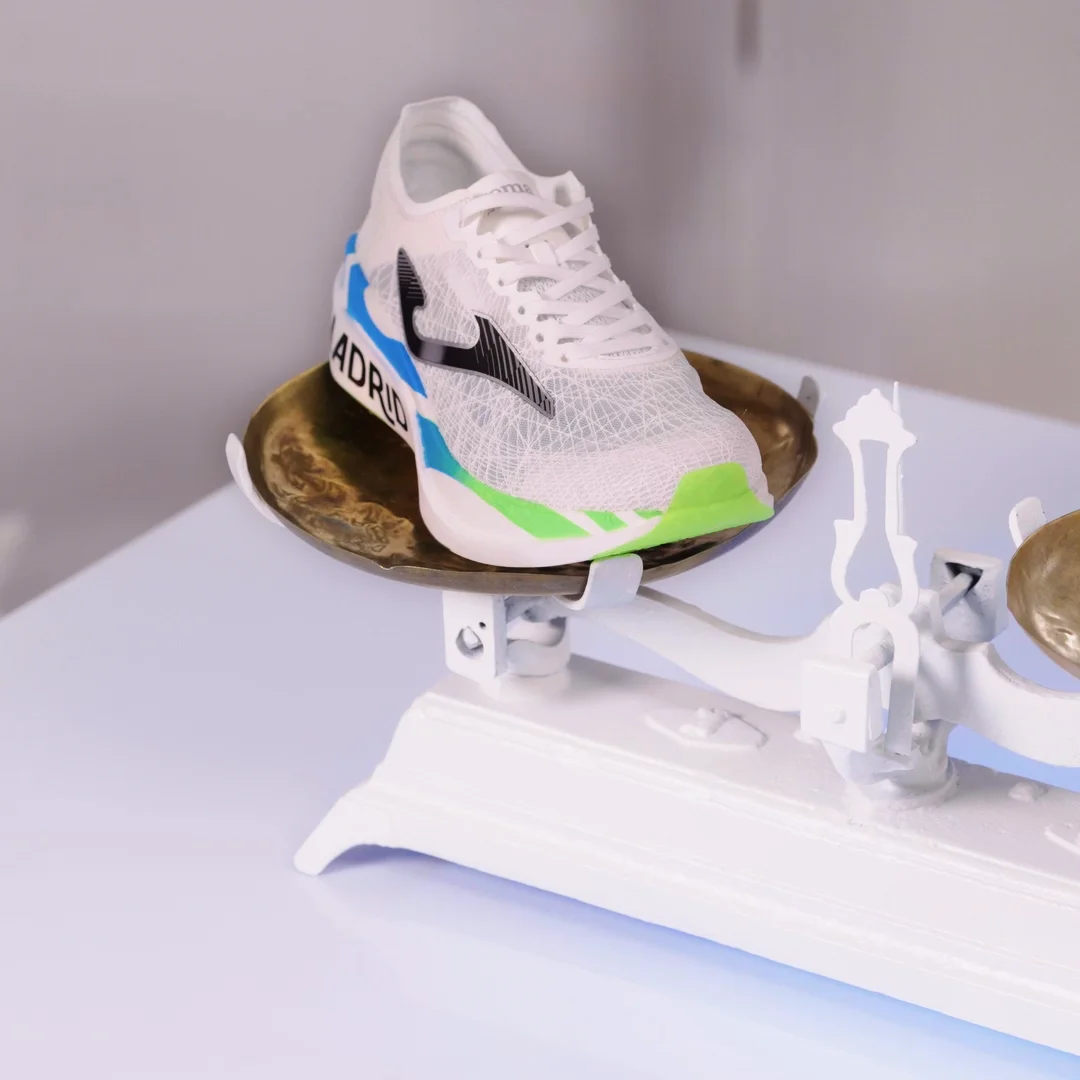 Running shoes Rs9000 26 Madrid Half Marathon unisex white | JOMA®