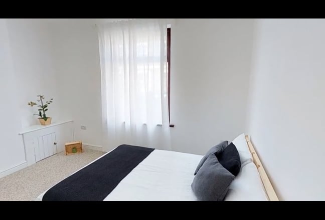 Comfortable home close to City Centre Main Photo