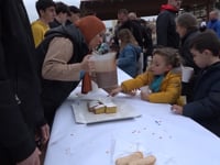 Arriba la setena xocolatada solidària