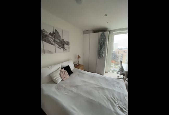 Big double room/ flat with big terrace Main Photo
