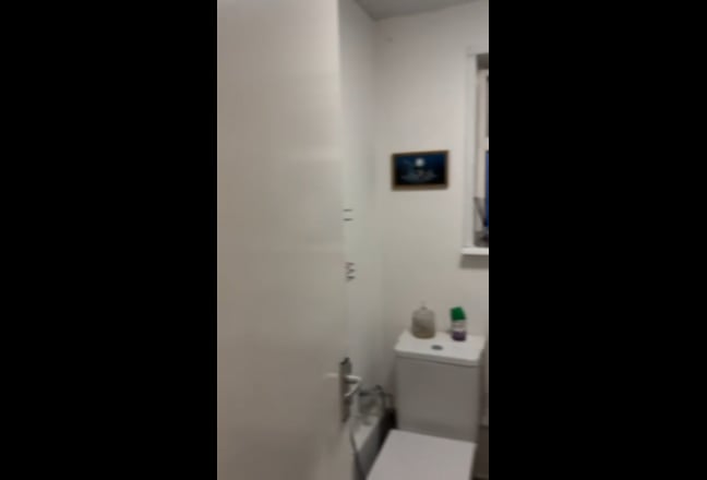 Good-sized Double 2 stops Heathrow-Piccadilly line Main Photo