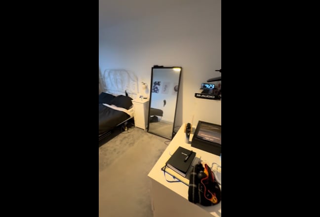 1 Double Bed in Flat Share Tooting - Professional Main Photo