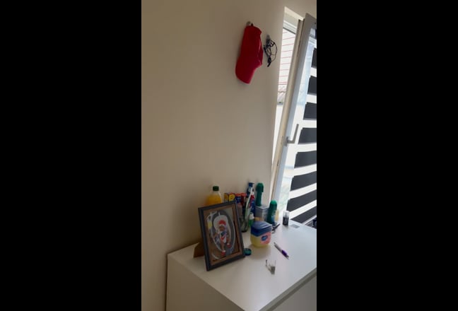 Double room &pound;680pcm - quiet house Main Photo