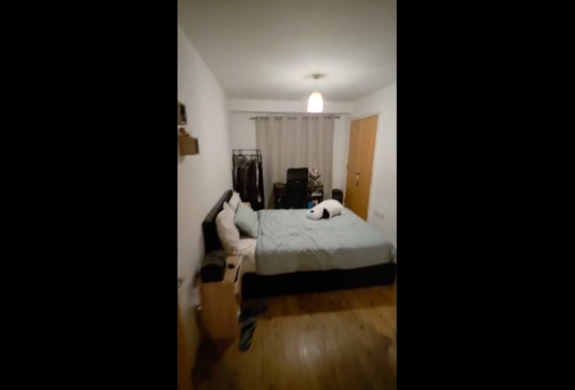 Double Room with Private Bathroom – JQ Main Photo