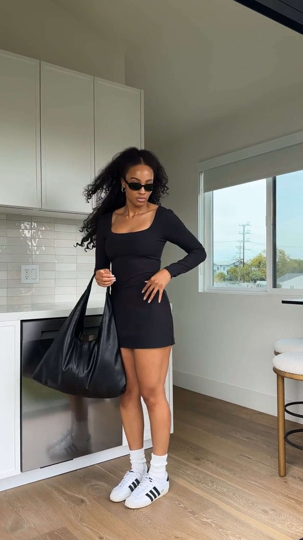 PureLuxe Long-Sleeve Built-In Bra Top - Fabletics