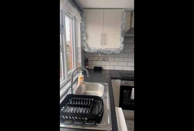 Bright & Newly Refurbished Studio - Bills Included Main Photo