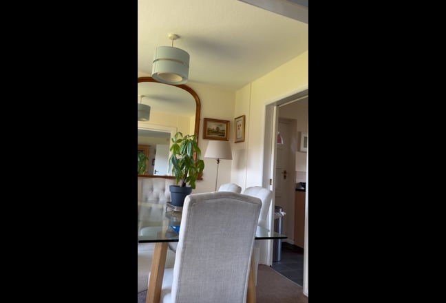 Lovely house, lovely location Main Photo