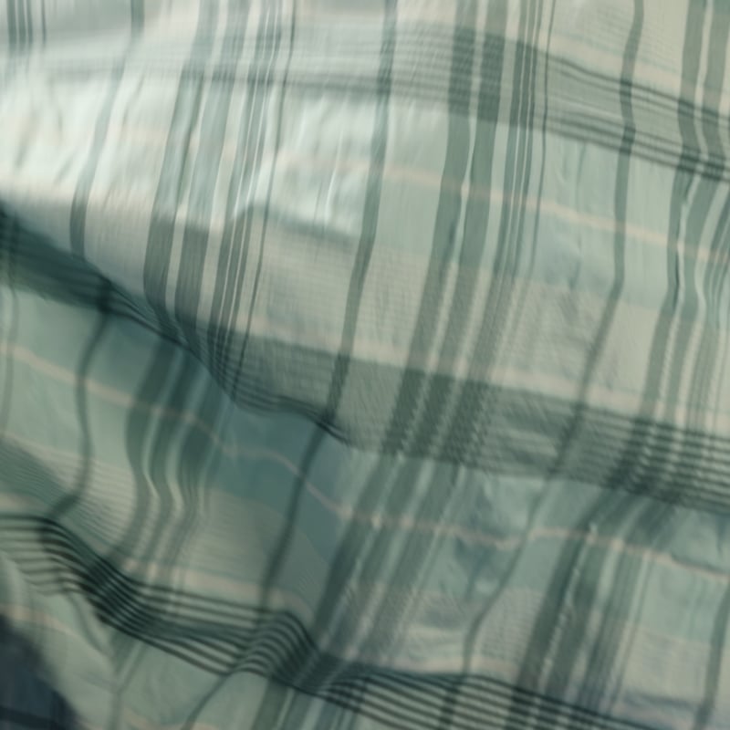 Vidéo: Toile de coton & viscose - Carreaux vert d'eau