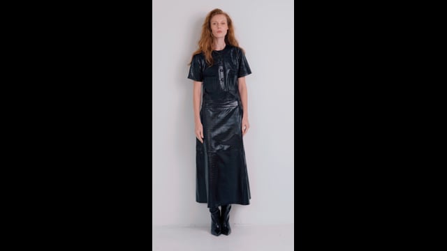 Cropped Couro Pelica Croco Preto Maya