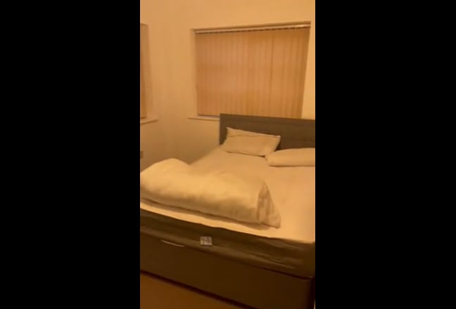 Large En-suite double bedroom Oxford Rd. Main Photo