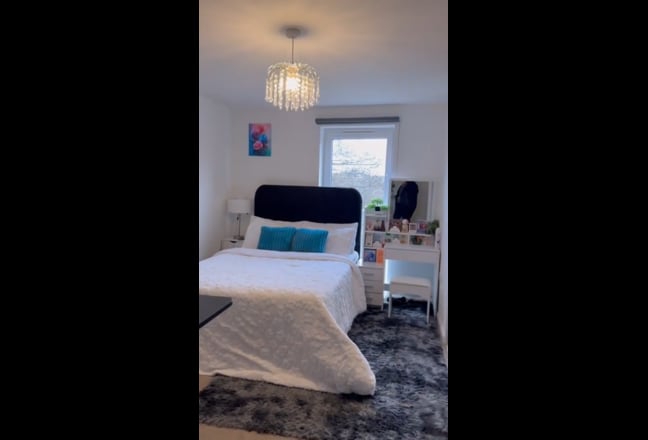 Ensuite Room for Rent Main Photo