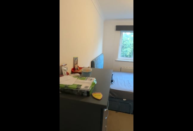 Furnished Single and Double Room Main Photo