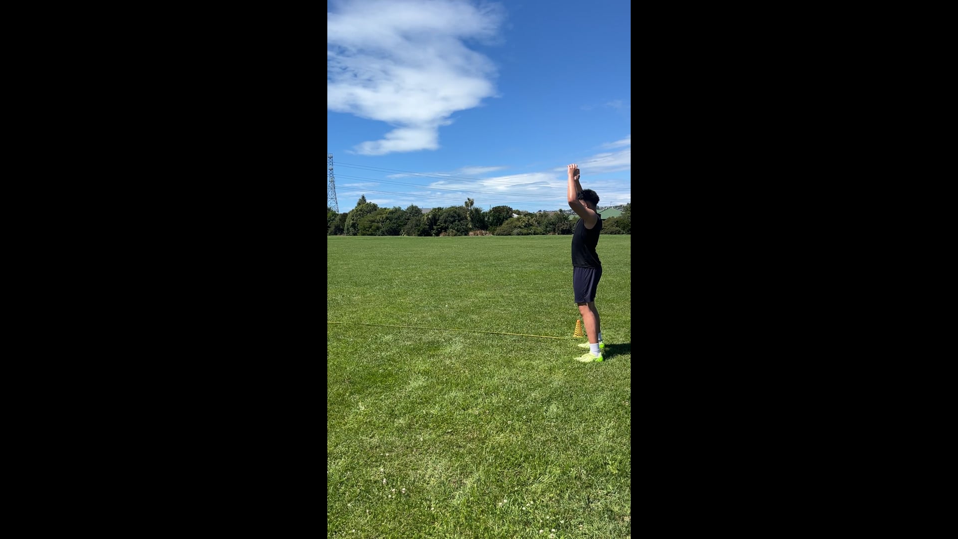 Watch Tahilanu  Tongamana's Broad Jump: 24.8 inches