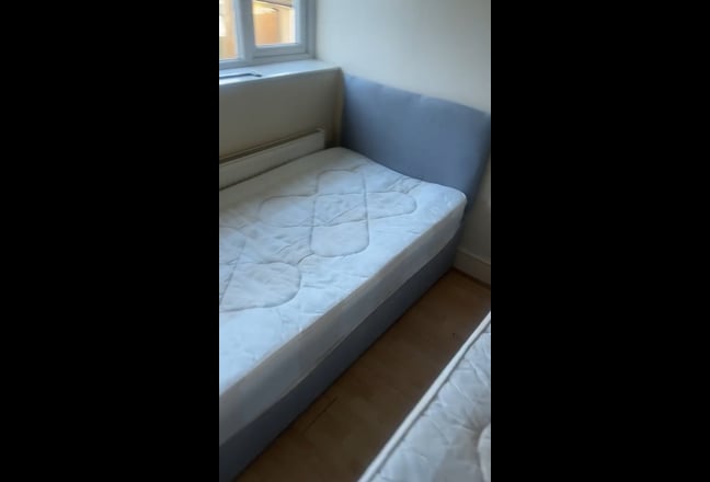 Double rooms available in SE9(Mottingham) Main Photo