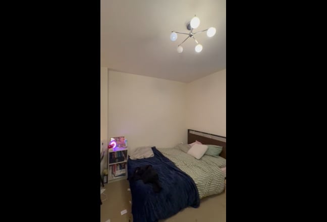 Ensuite bedroom near Clifton Village Main Photo