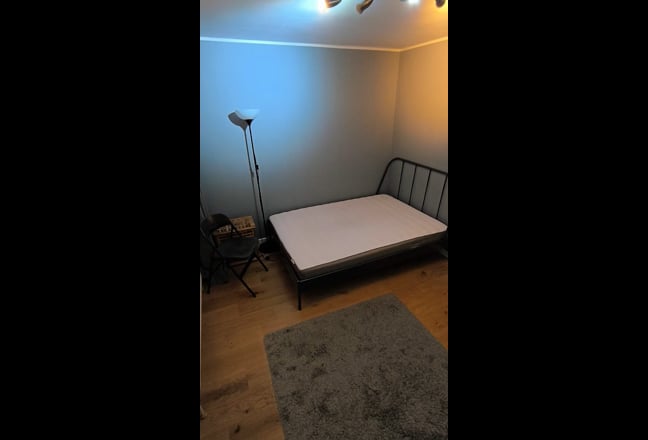 Double Room with Stunning Skyline Views – SE17  Main Photo