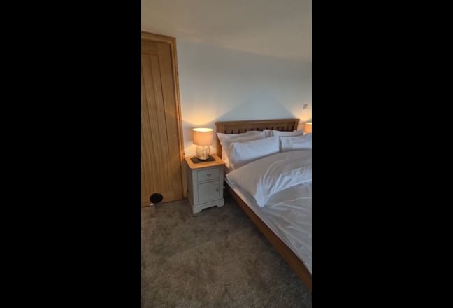 Luxury barn conversion with panoramic views Main Photo