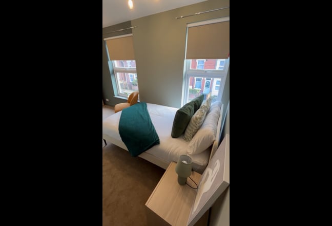 Last New En-Suite - &pound;150 Voucher on Move in  Main Photo