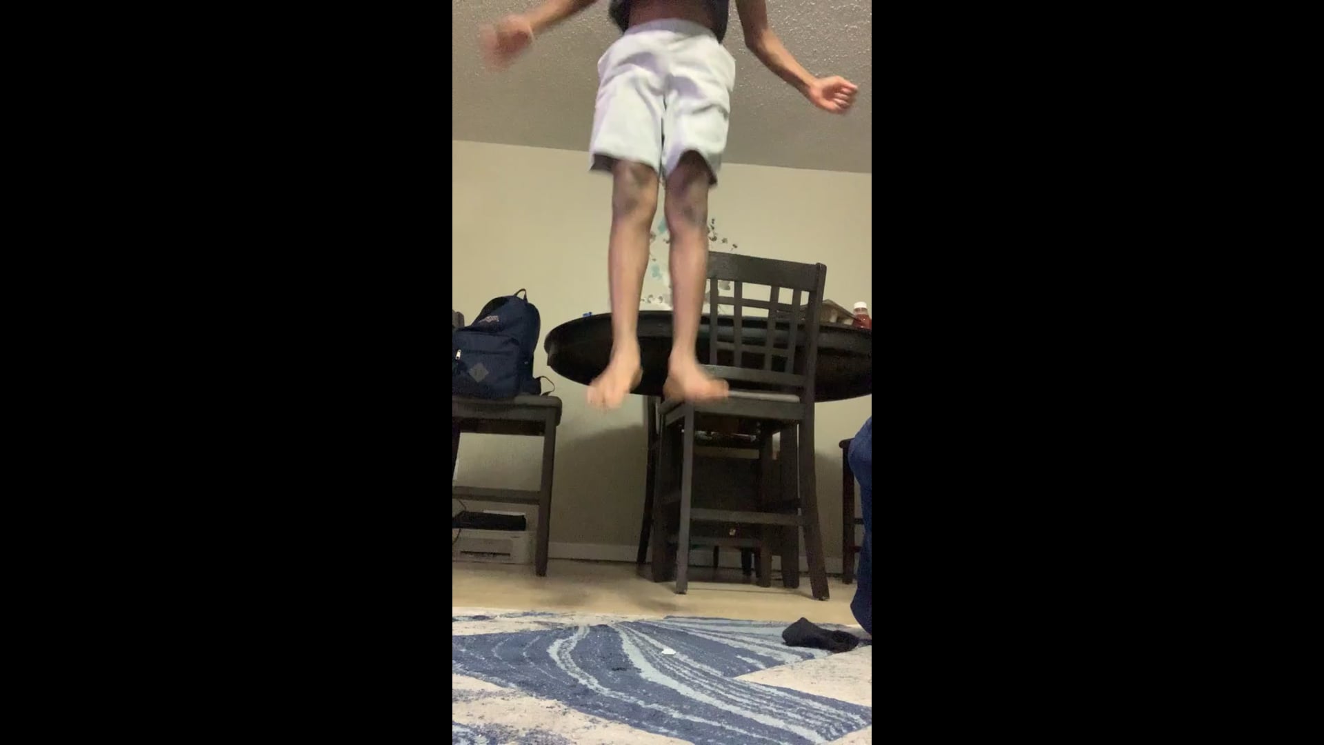 Watch shaun  williams's Vertical Jump: 25.5 inches