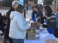 La 7a Xocolatada Solidària de L'Escala per la investigació del Càncer Infantil recapta 1495 euros