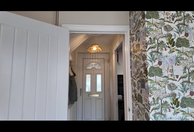 Beautiful 3 Bed Professional Home Share Near RSH Main Photo