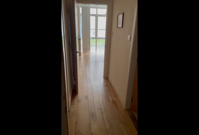 En-suite double bedroom in Haymarket/ Central Edin Main Photo