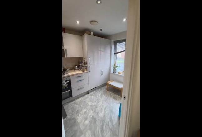 Double room available in Didcot Main Photo