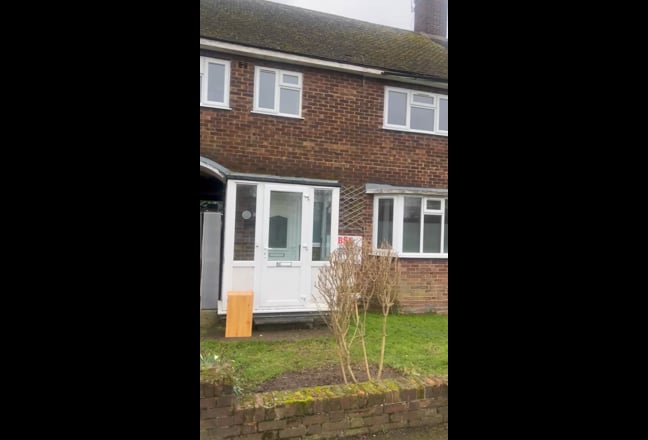 Double rooms available in SE9(Mottingham) Main Photo